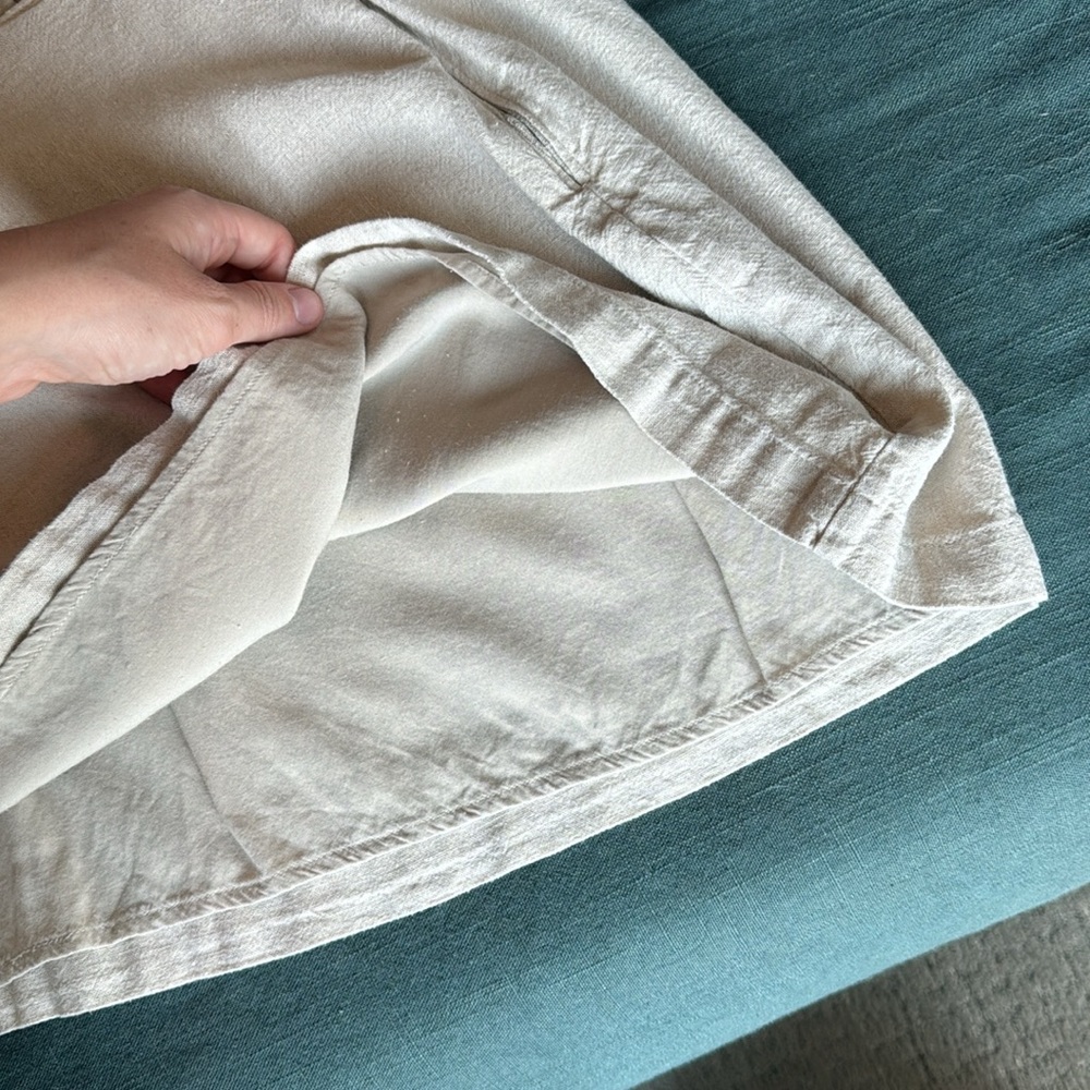 Abercrombie & Fitch Cream Mini Skirt - Picture 4 of 5